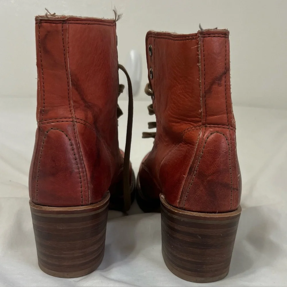 RARE Frye Sabrina 6G Lace Up Genuine Cognac Leather Classic Combat Boots - Picture 2 of 11